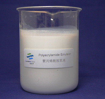 Άσπρες Polyacrylamide ανιονικές χημικές ουσίες 9003-05-8 κατεργασίας ύδατος λυμάτων γαλακτώματος
