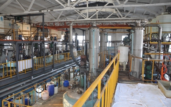το αλουμίνιο chlorohydrate ACH με την υψηλότερη περιεκτικότητα σε αργίλιο βελτιώνει τη διάφορη κατεργασία ύδατος ικανότητας αφαίρεσης θολούρας