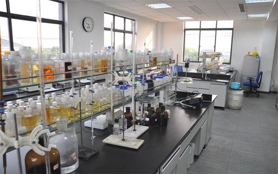 Polyacrylamide πρακτόρων καθαρισμού νερού γαλάκτωμα με τη γρήγορη ταχύτητα ιζηματογένεσης